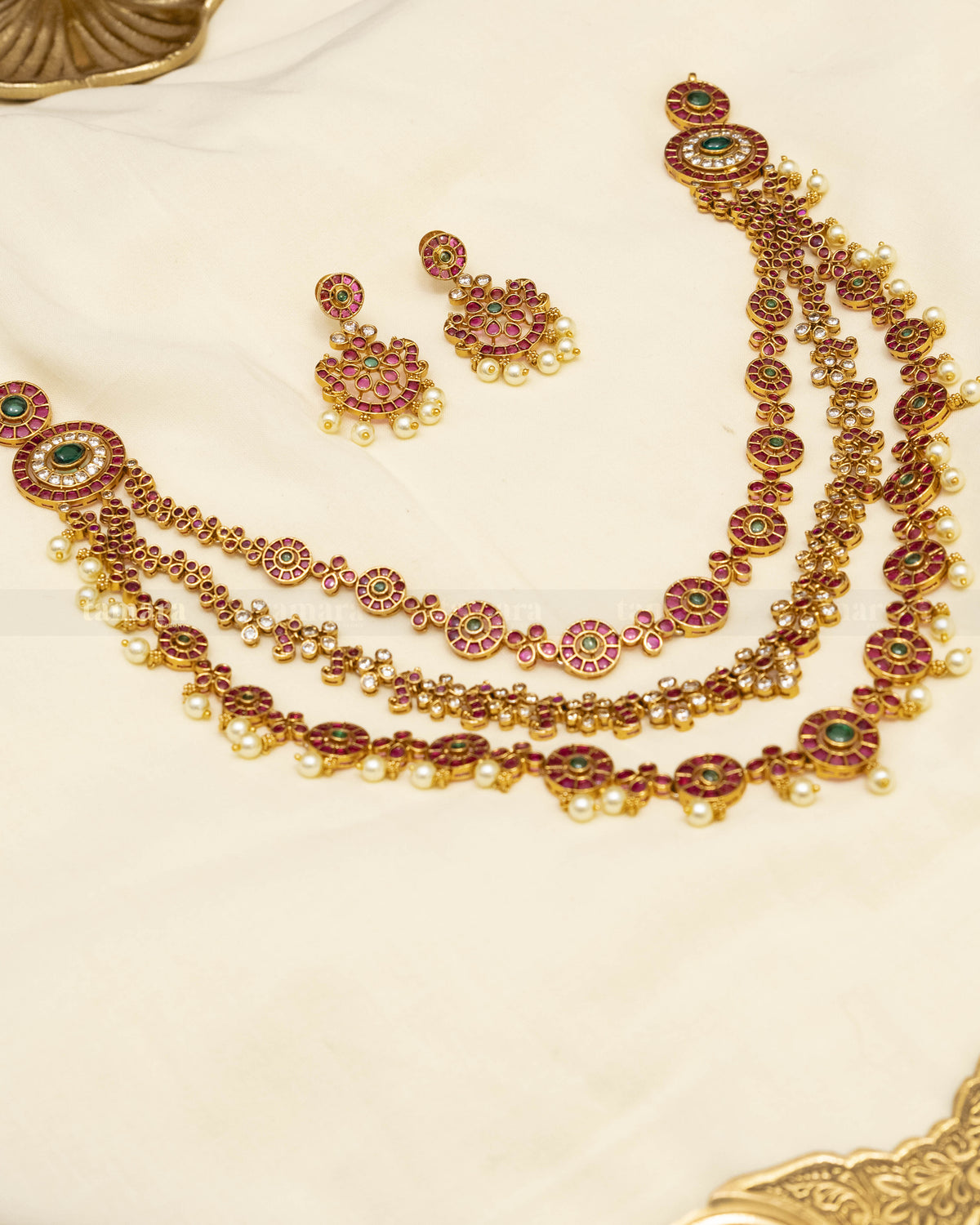 Three Layered Kemp Necklace Set
