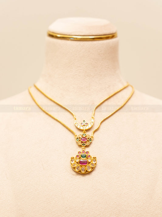 Chandra Layered Kemp Necklace Set