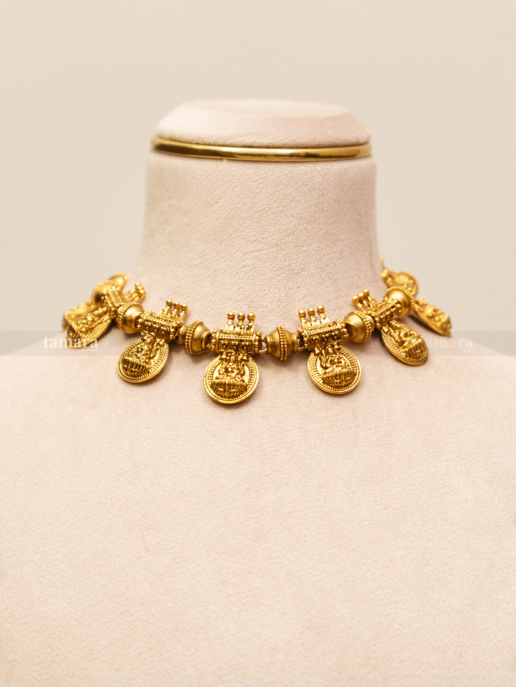 Aaradhya Necklace Set