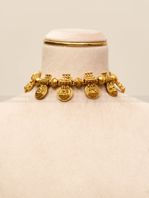 Aaradhya Necklace Set