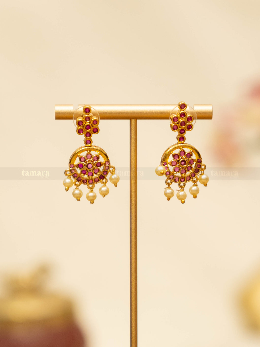 Double Layered Vintage Attigai Set - Ruby