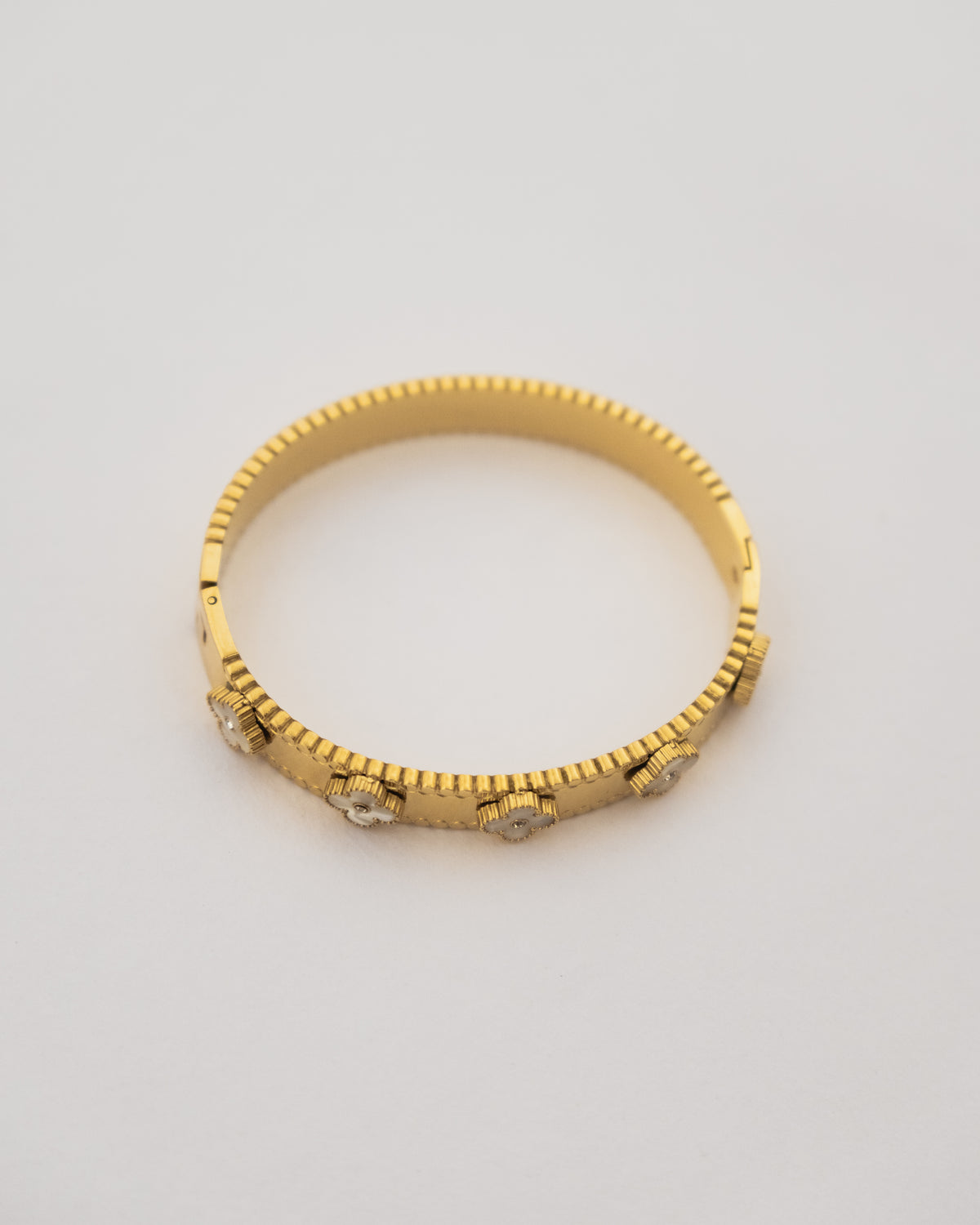 White Eternal Clover Cuff