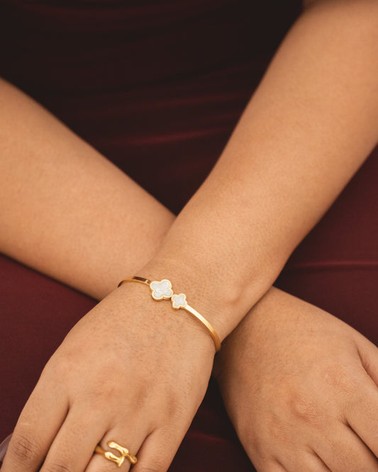 Lune Clover Cuff