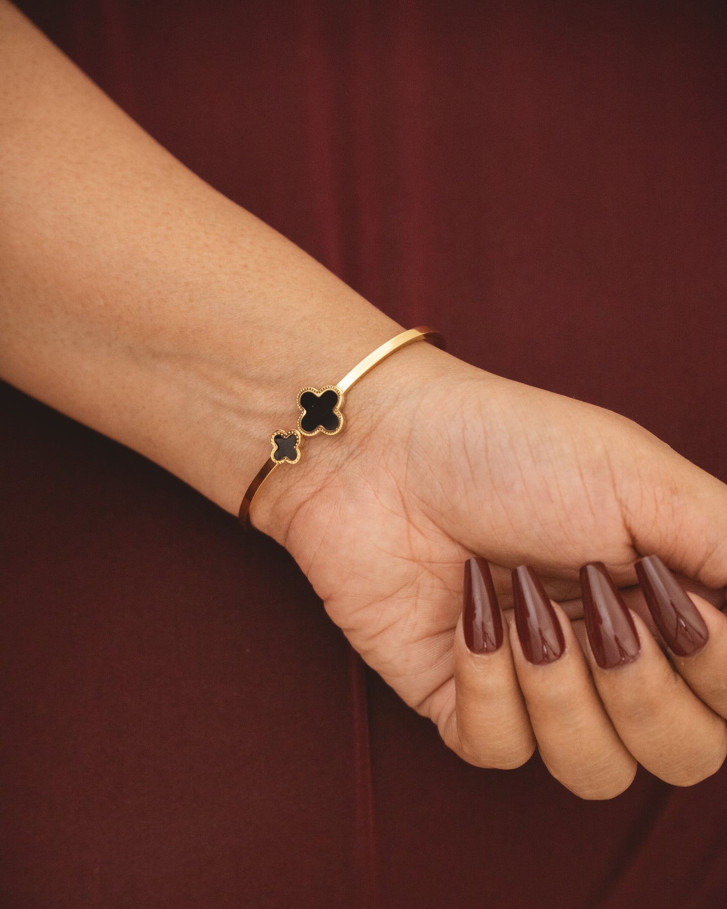 Noir Clover Cuff