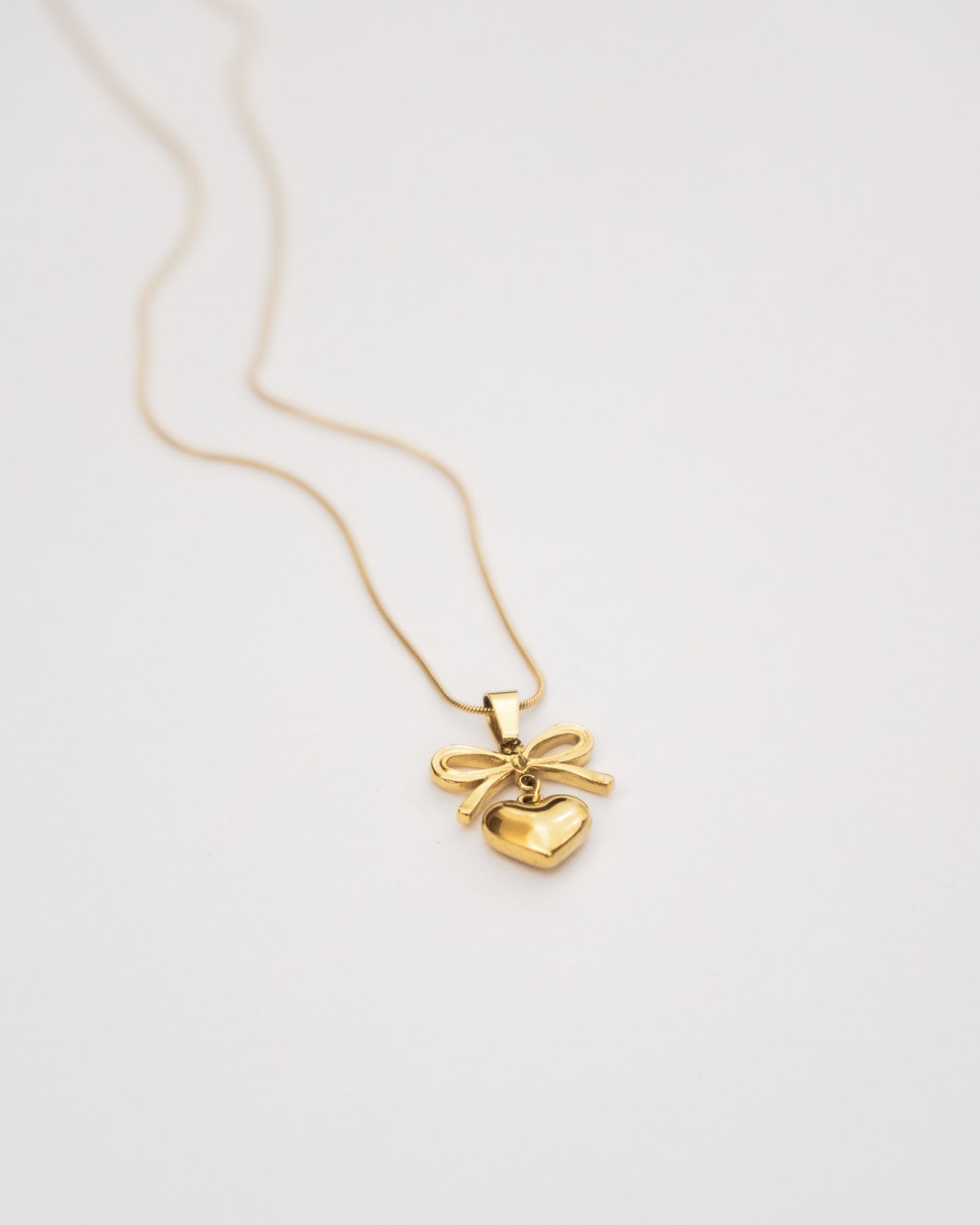 Bow Love
