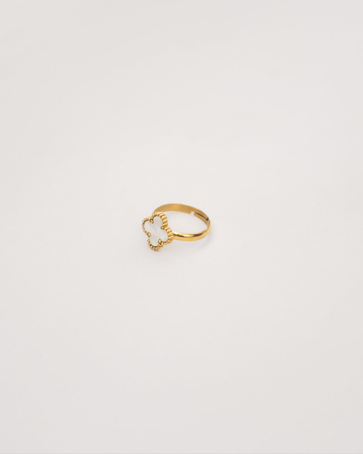 Lune Clover Ring