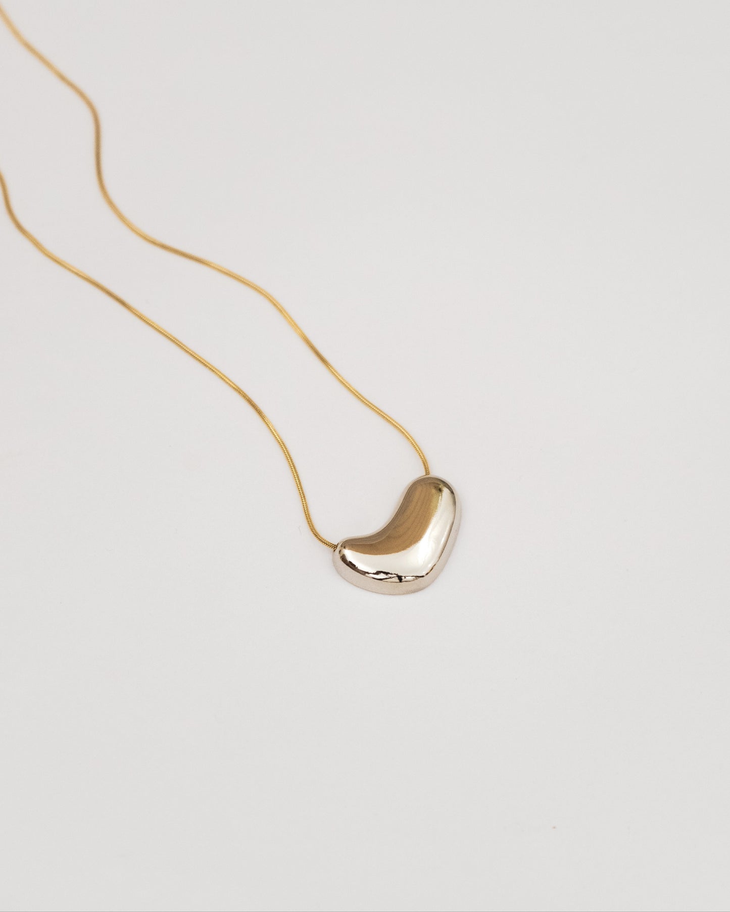 Luna Curve