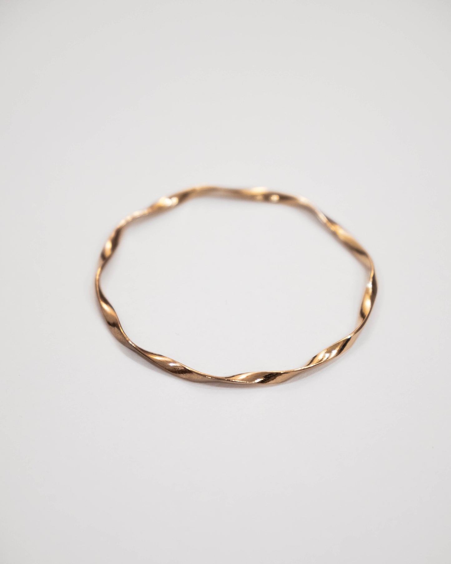 Twisted Loop